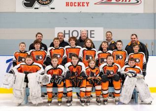 (photo - Sarah Vandewal)  Backrow - Darcy Greenaway, Dale Sager, Troy Stubinski, Jeff Peck, Brent Hole. Middle Row - Ethan Tryon, John McNichols, Hunter Brown, Joe Stachow, Jessie Garrison, Ty Brown, Carson Hoekstra, Luke Peck. Front Row - Cole Brash, Carter Sager, Evan Hole, Kane Thomas, Talan Stubinski, Callen Thompson.